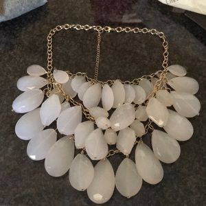Landau Chunky necklace- never worn